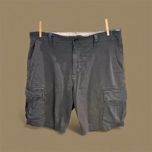 Old Navy Men's Charcoal Cargo Shorts